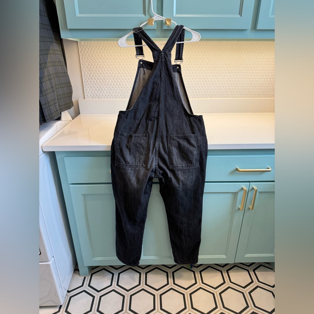 GAP Black Denim Women’s Overalls EUC - Picture 2 of 6